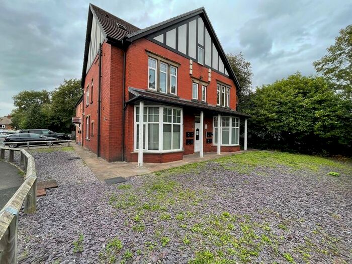 1 Bedroom Flat To Rent In Briarfield Gardens, Huddersfield, HD5