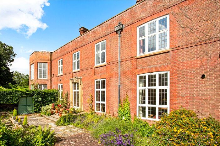 4 Bedroom End Of Terrace House For Sale In Deanwood House, Stockcross, Newbury, Berkshire, RG20
