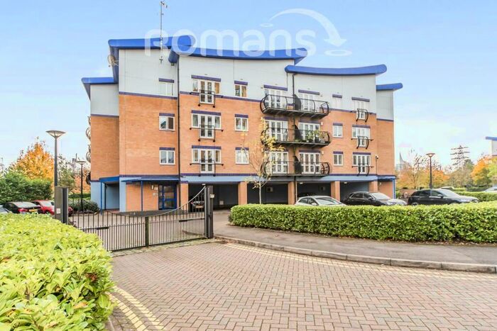 2 Bedroom Flat To Rent In Luscinia View, Napier Road, RG1