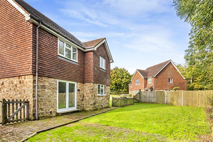 4 Bedroom Detached House To Rent In Dewlands Hill, Crowborough, TN6