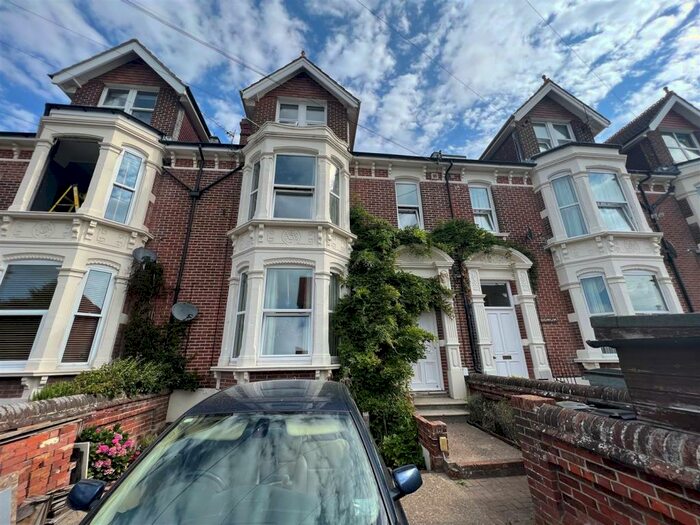 1 Bedroom Apartment To Rent In Salisbury Road, Southsea, PO4