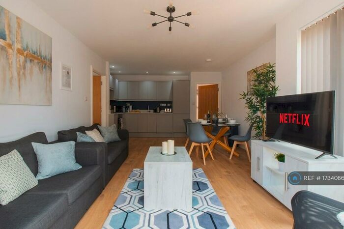 1 Bedroom Flat To Rent In St Marks House, Chelmsford, CM1