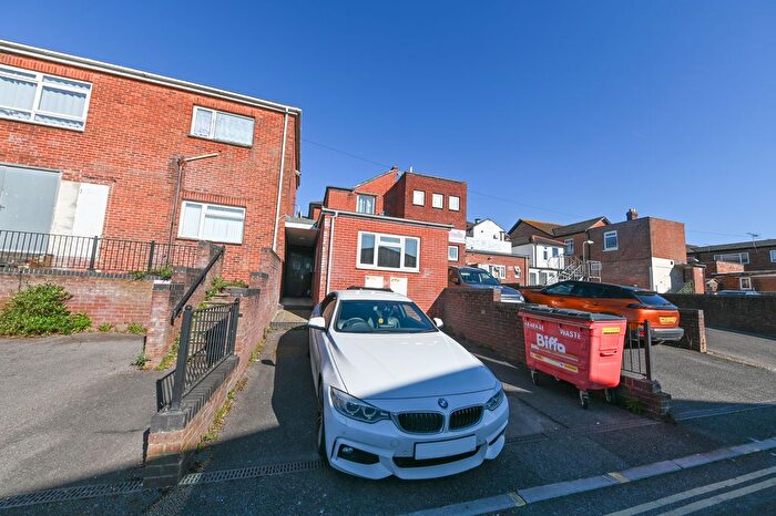 Property To Rent In London Road, Waterlooville, PO7