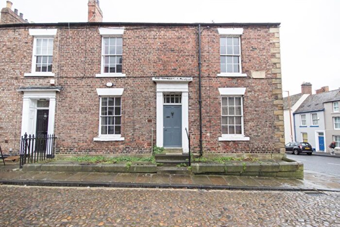 2 Bedroom Flat To Rent In Leazes Place, Durham, DH1