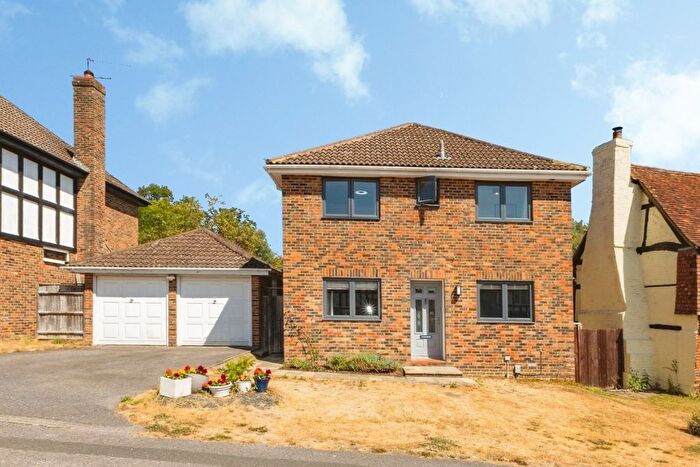 4 Bedroom Detached House For Sale In Melksham Close, Lower Earley, Reading, RG6