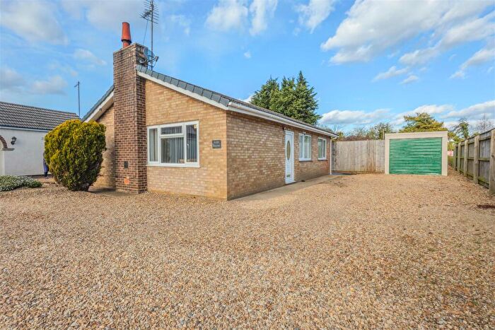 2 Bedroom Detached Bungalow For Sale In Washway Road, Saracens Head, Holbeach, Spalding, PE12