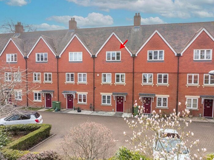 3 Bedroom Terraced House For Sale In St. Gabriel's, Wantage, OX12