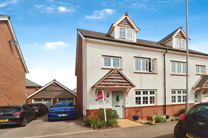 4 Bedroom Semi-Detached House For Sale In Alexander Road, Frenchay, Bristol, BS16