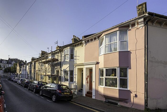 5 Bedroom Terraced House To Rent In St. Martins Street, Brighton, BN2