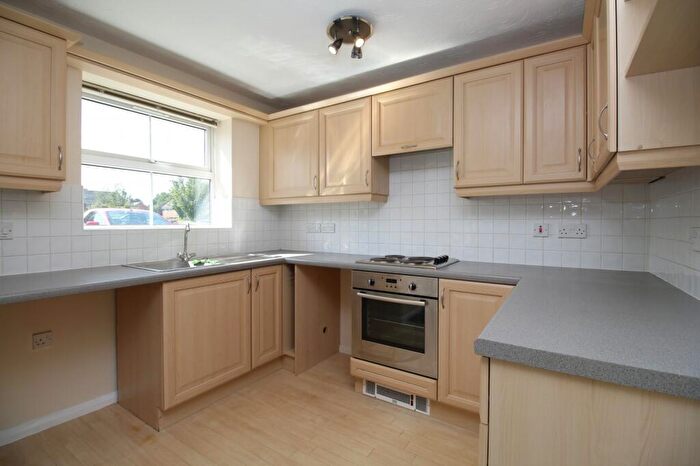 2 Bedroom Flat To Rent In Lime Tree Grove, Loughborough, LE11