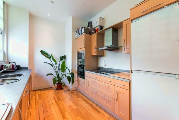 1 Bedroom Flat For Sale In Ingram Street, Glasgow, G1