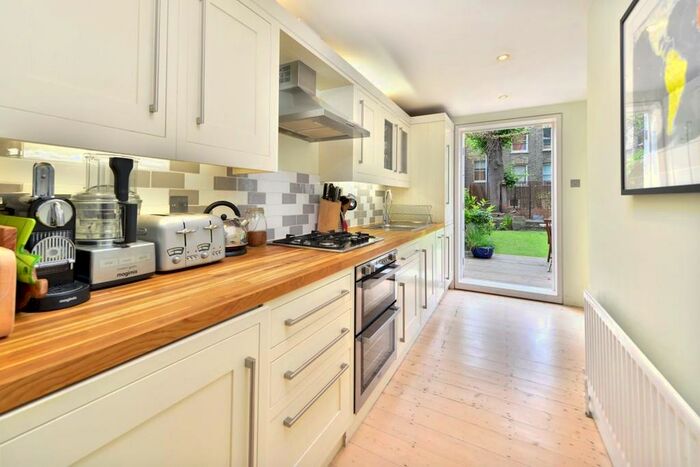 1 Bedroom Flat To Rent In Petherton Road, N5