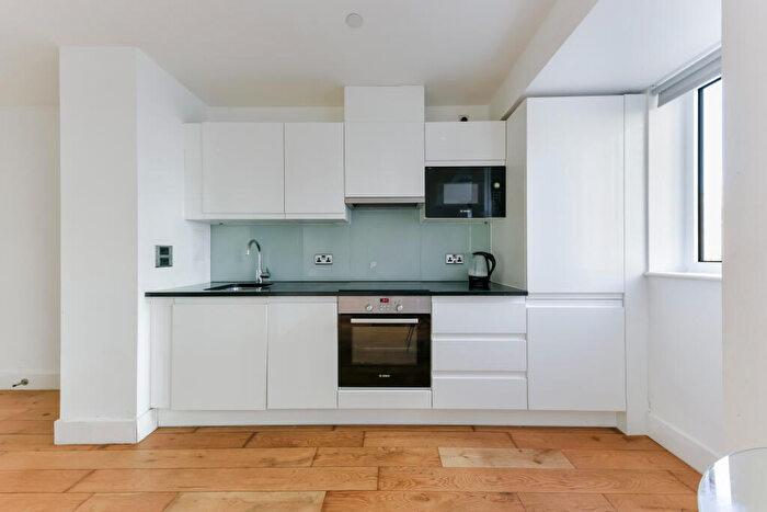 1 Bedroom Flat To Rent In Edridge Road, Croydon, London, CR0