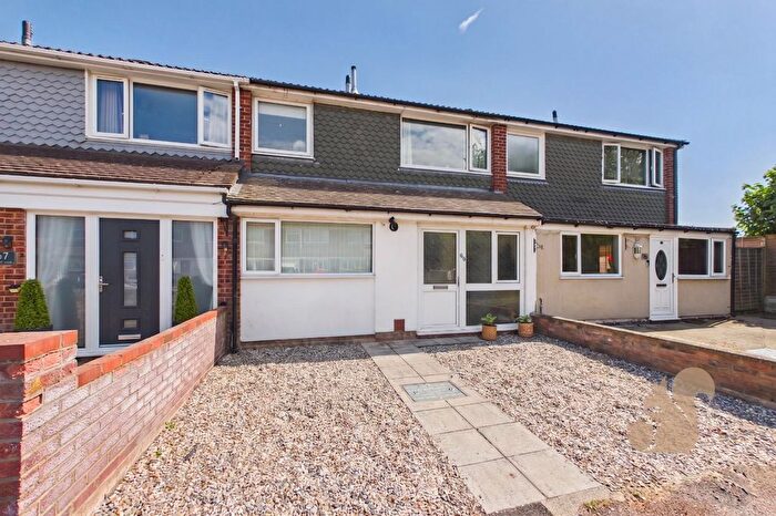 3 Bedroom Terraced House For Sale In Nursery Road, Great Cornard, CO10