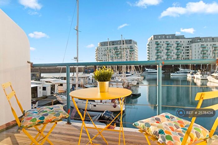 1 Bedroom Maisonette To Rent In Western Concourse, Brighton, BN2