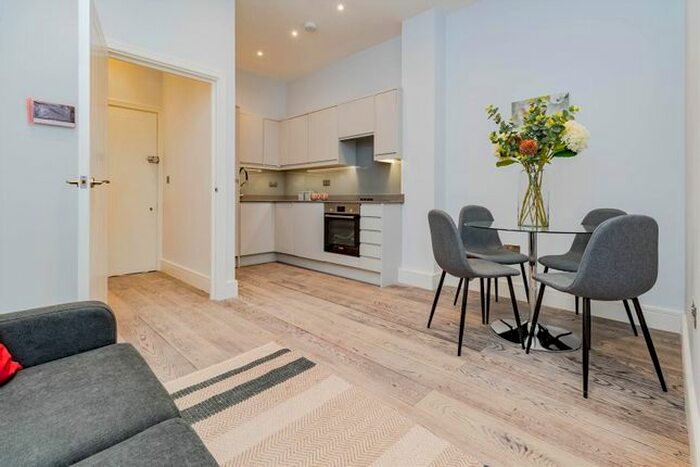 1 Bedroom Flat To Rent In Stirling Way, Borehamwood WD6