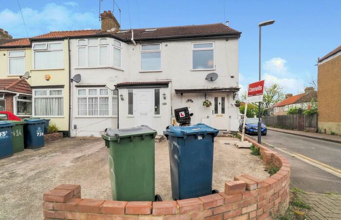 3 Bedroom Apartment To Rent In Roxeth Green Avenue, Harrow, HA2