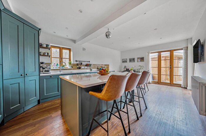 4 Bedroom Semi-Detached House For Sale In Maidstone Road, Pembury, TN2