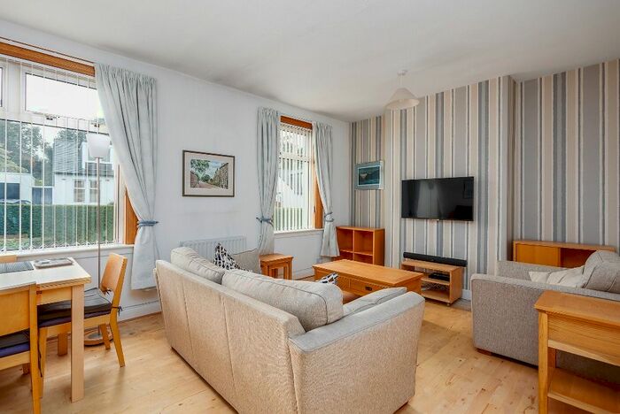 3 Bedroom Bungalow To Rent In Blinkbonny Avenue, Craigleith, Edinburgh, EH4