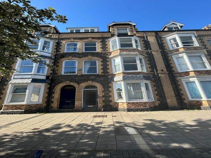 4 Bedroom Flat To Rent In Flat North Parade, Aberystwyth, Ceredigion, SY23