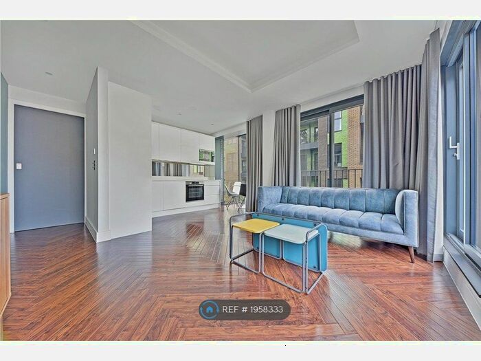 2 Bedroom Flat To Rent In Blackfriars Road, London, SE1