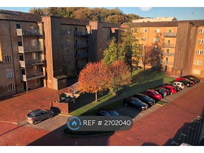 2 Bedroom Flat To Rent In Buslingthorpe Lane, Leeds, LS7