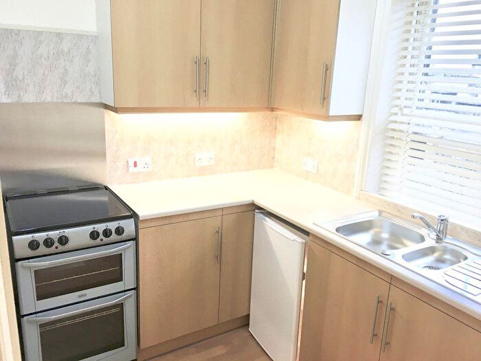 2 Bedroom Flat To Rent In Apartment, Franklin Road, Harrogate, HG1