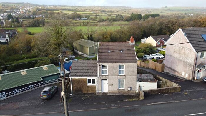 3 Bedroom Detached House For Sale In Heol Llanelli, Pontyates, Llanelli, SA15