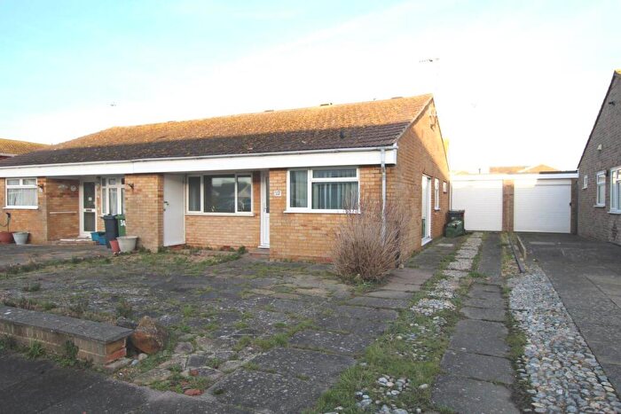 3 Bedroom Semi-Detached Bungalow For Sale In Jellicoe Close, Eastbourne, BN23