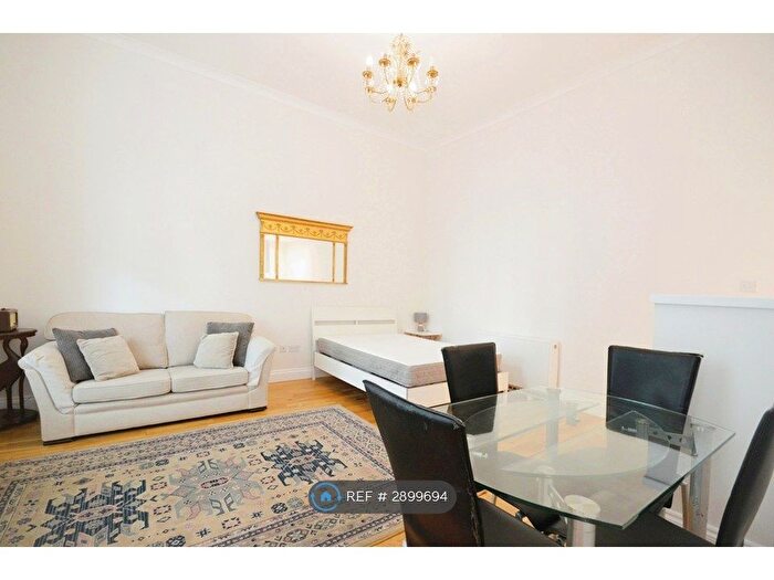 Studio To Rent In Westbourne Terrace, London, W2
