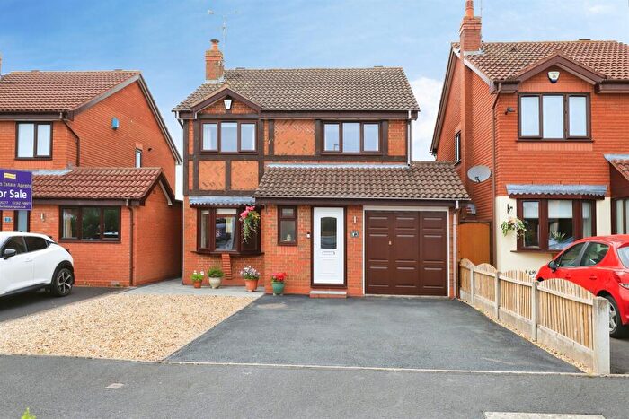4 Bedroom Detached House For Sale In Fowler Place, Stourport-On-Severn, DY13