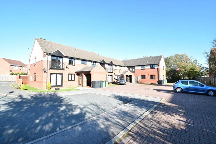 2 Bedroom Apartment To Rent In Cricketers Close, Garforth, LS25