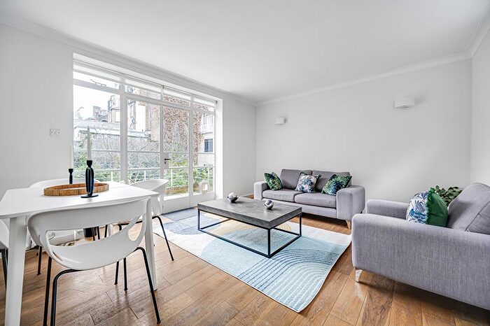 1 Bedroom Flat To Rent In Harley Place, London, W1G