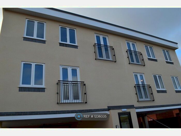 1 Bedroom Flat To Rent In Walsall Road, Cannock WS11