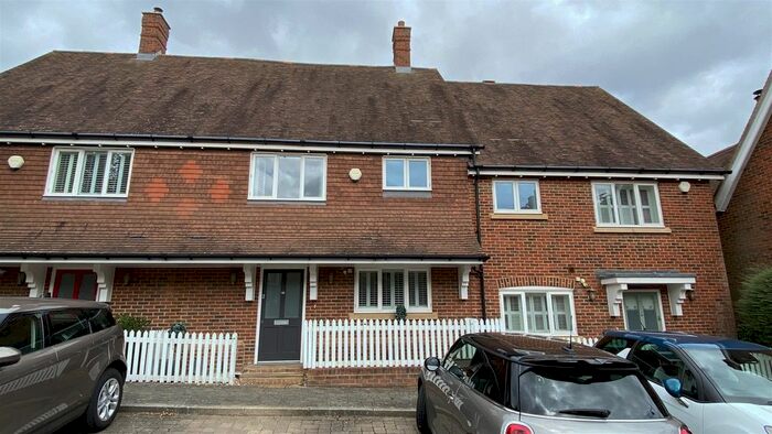 3 Bedroom Terraced House To Rent In Shoesmith Lane, Kings Hill ME19