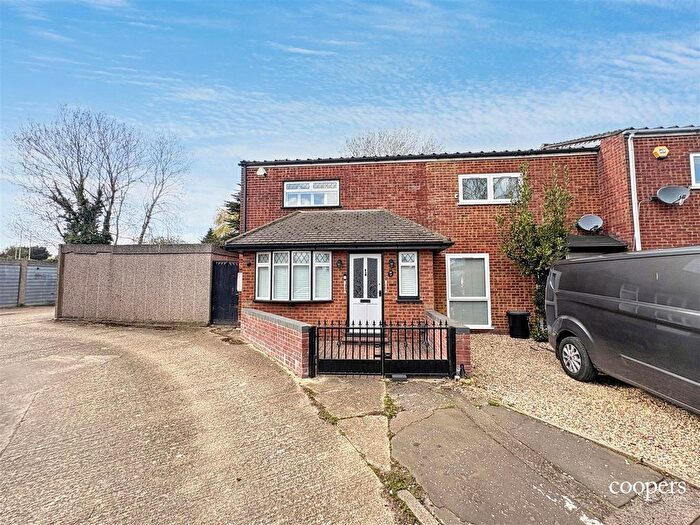 2 Bedroom End Terrace House To Rent In Shorediche Close, Ickenham, UB10