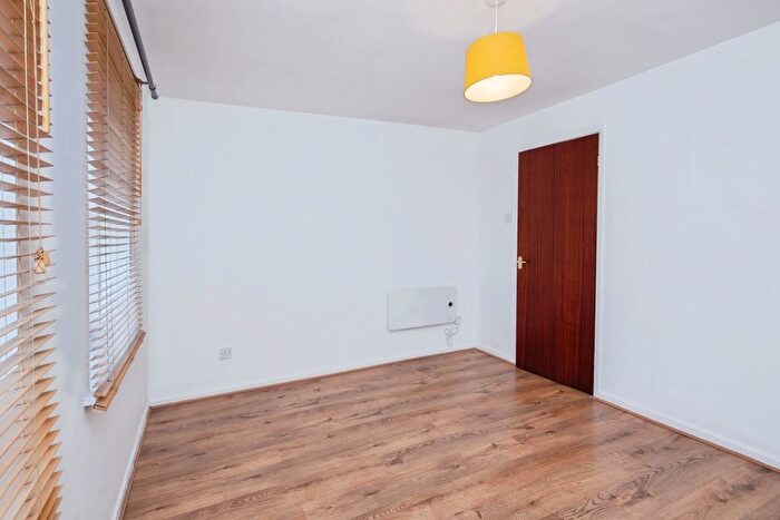 2 Bedroom Flat For Sale In Sherborne Street, Manchester, Greater Manchester, M8