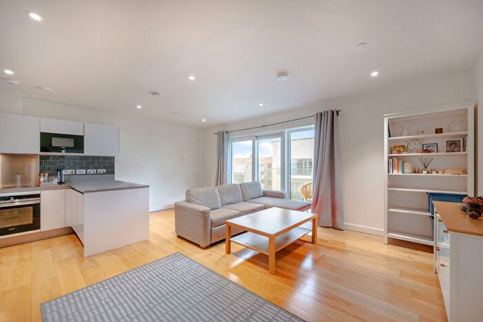 1 Bedroom Flat To Rent In John Harrison Way, Canary Wharf, SE10