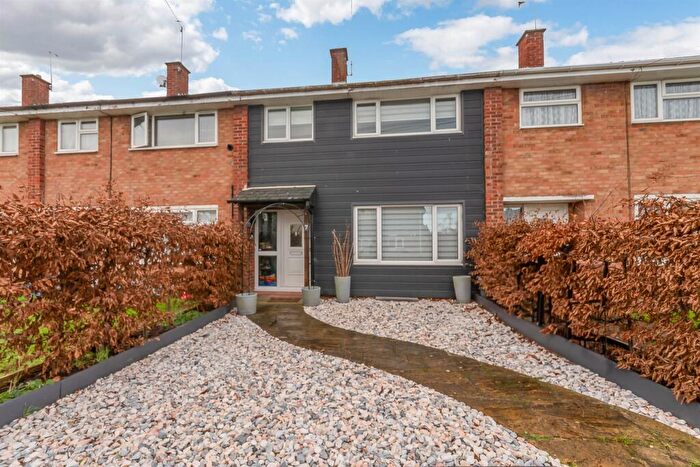 3 Bedroom Terraced House For Sale In Chestnut Avenue, Heybridge, Maldon, CM9