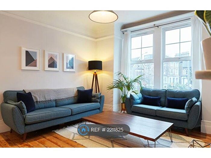 2 Bedroom Flat To Rent In London, London, SE21