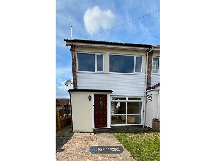3 Bedroom Semi-Detached House To Rent In Hughes Road, Ashford, TW15