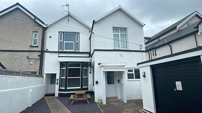 Studio To Rent In Churton Road, Wilmar Lodge, LL18
