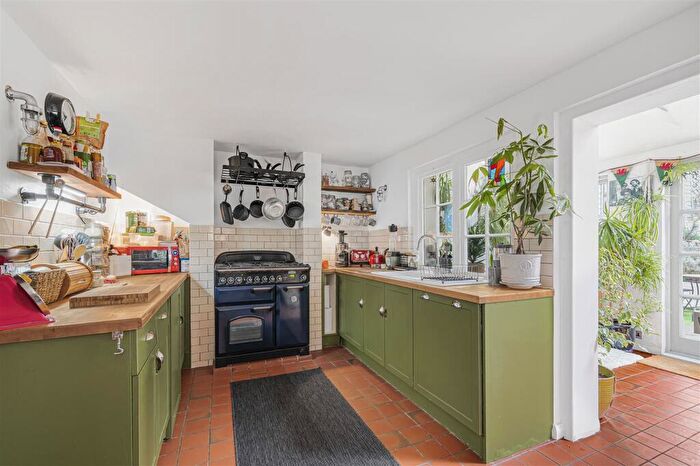 3 Bedroom Semi-Detached House For Sale In Denton Road, Newhaven, BN9