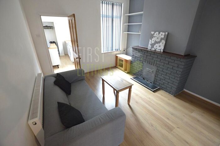 2 Bedroom Terraced House To Rent In Luther Street, West End, LE3