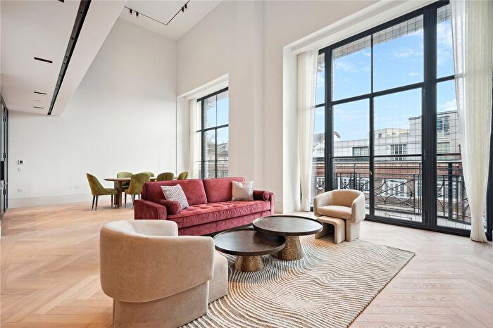 2 Bedroom Flat To Rent In The Whiteley, Queensway, London, W2