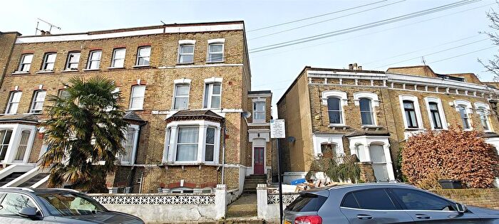 1 Bedroom Flat To Rent In Springdale Road, Stoke Newington, N16