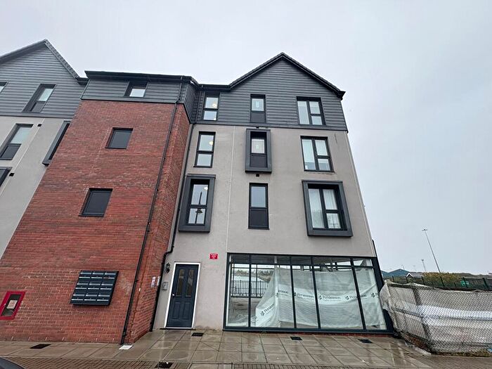 2 Bedroom Apartment To Rent In Ffordd Y Dociau, Barry, CF62