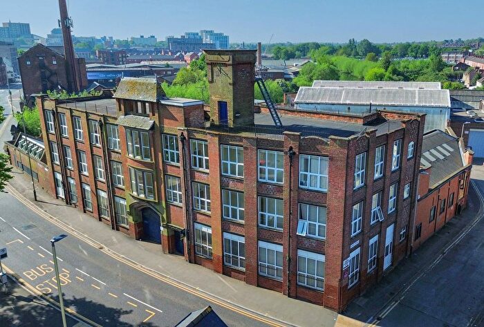 1 Bedroom Flat To Rent In Northbridge Apartments, Woodgate, Leicester, LE3