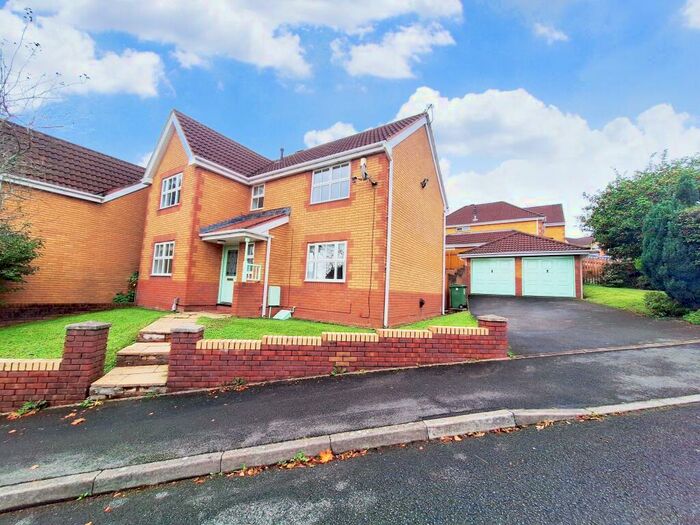 4 Bedroom Detached House To Rent In Felbrigg Crescent, Pontprennau, CF23