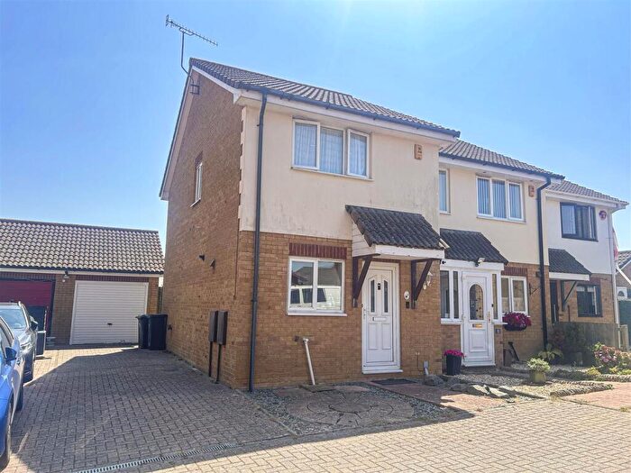 2 Bedroom End Of Terrace House For Sale In Honeysuckle Close, Weymouth, DT3
